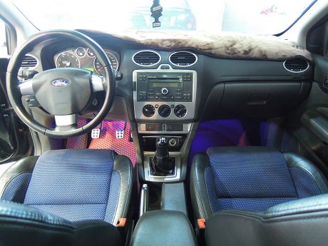 2007 Ford 福特 Focus  照片2