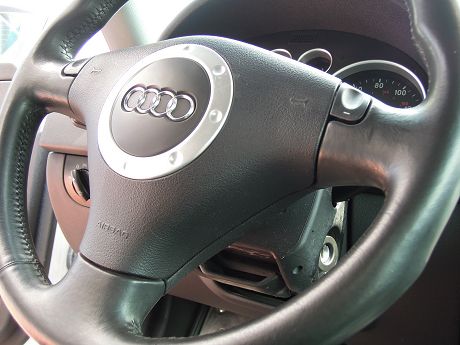 2004 Audi 奧迪 TT 照片3