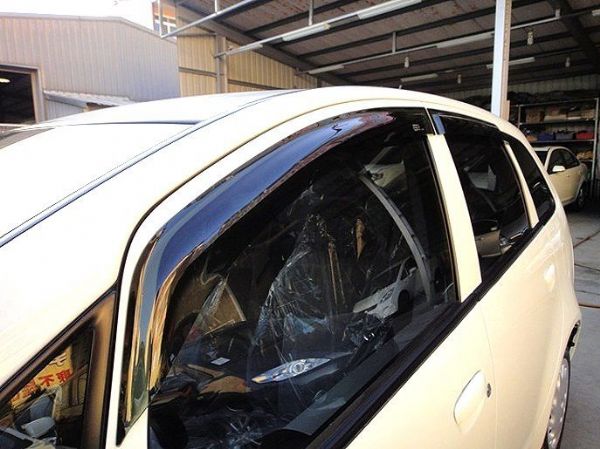 SUM 聯泰汽車 2011年 COLT 照片8