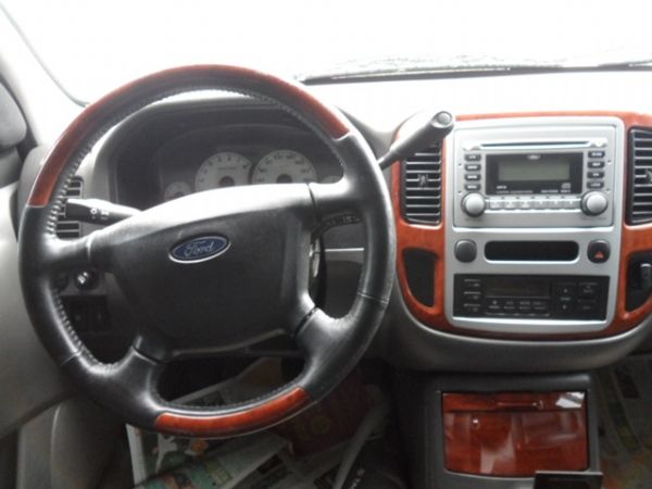 06年福特FORD ESCAPE 2.3 照片5