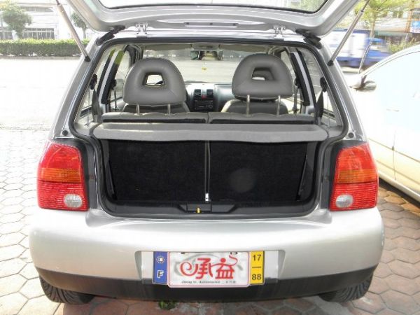 2003 福斯 陸波 1.4 銀 照片9