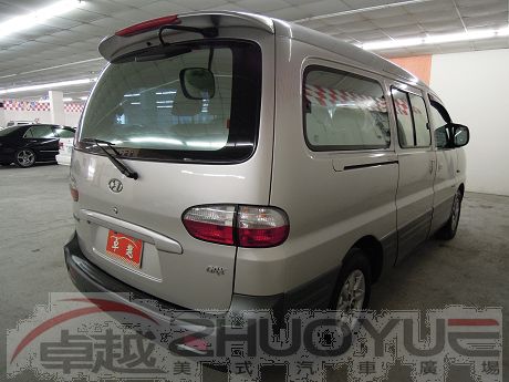 Hyundai 現代 Starex 照片10