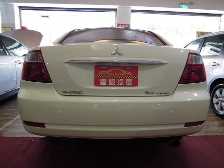 Mitsubishi三菱 Grunder 照片10