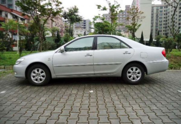 05年 豐田 CAMRY 2.0 照片2