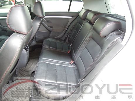 VW 福斯 Golf TDi 照片4