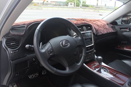 Lexus 凌志 IS 250  照片3