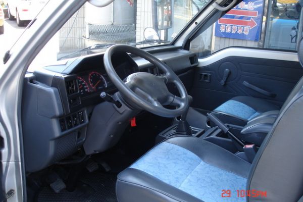 原漆車 8人座加長型 2400cc  照片3