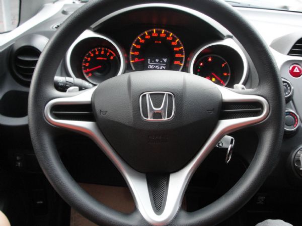 2009年HONDA-FIT~頂級快播 照片7