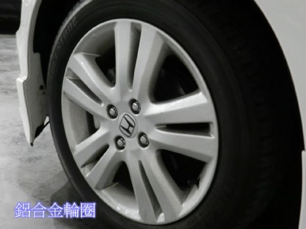 Honda 本田 FIT  白 1.5 照片8
