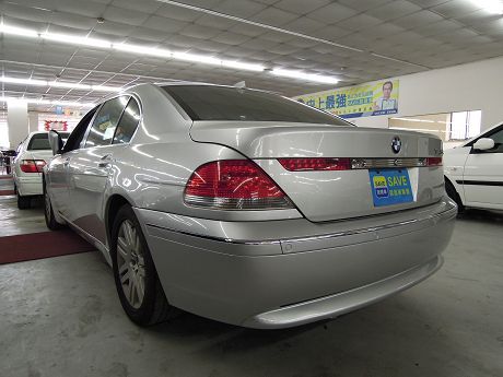 BMW 寶馬 7系列 745 Li 照片10