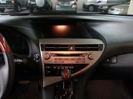 Lexus 凌志 RX450h 照片3