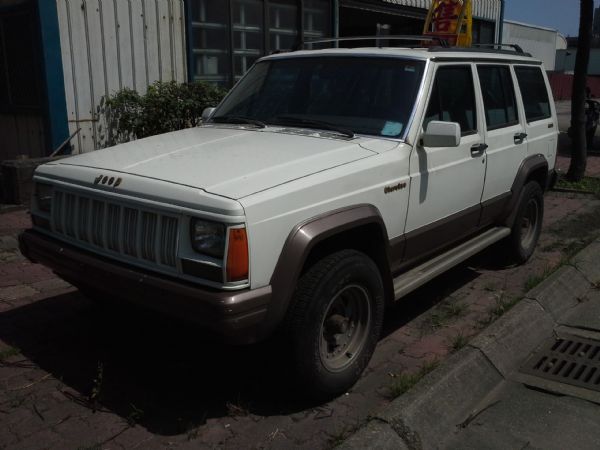 Jeep Grand Cherokee  照片1