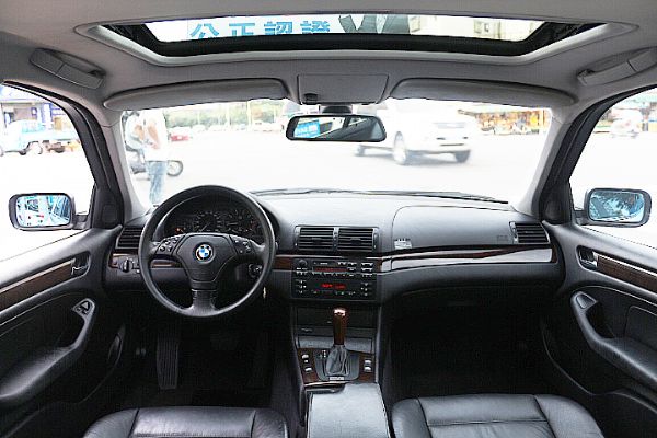 2001年 BMW 320 2.0 天窗 照片5
