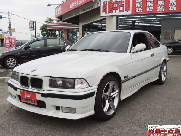 BMW   318CI 照片2