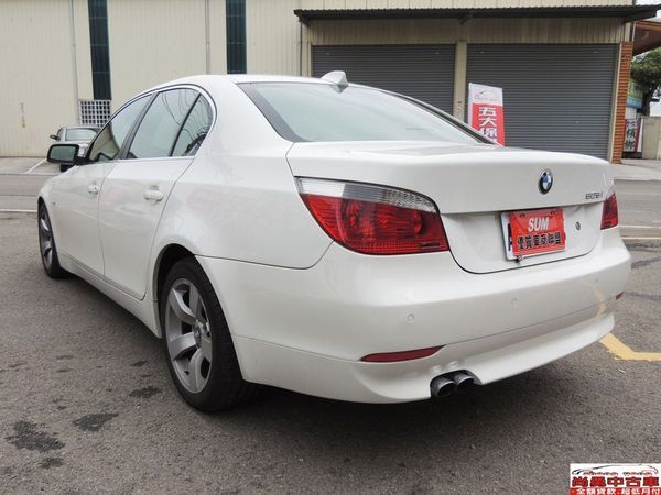 BMW  520I 照片9