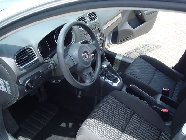 11'' VW GOLF 六代 1.6 照片2