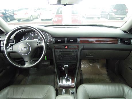 Audi 奧迪 A6 照片2
