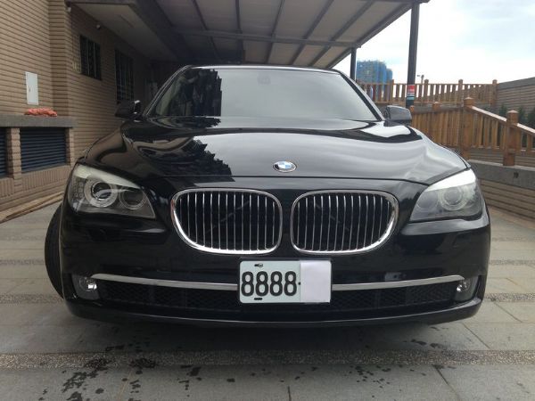 BMW 2010年 740I  實跑2萬 照片1