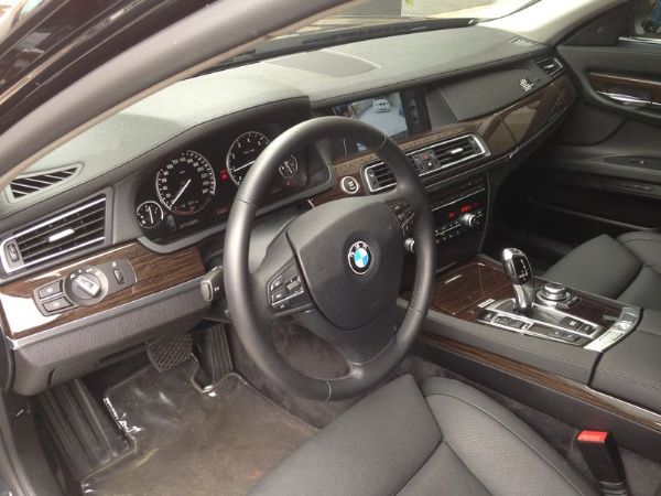 BMW 2010年 740I  實跑2萬 照片8