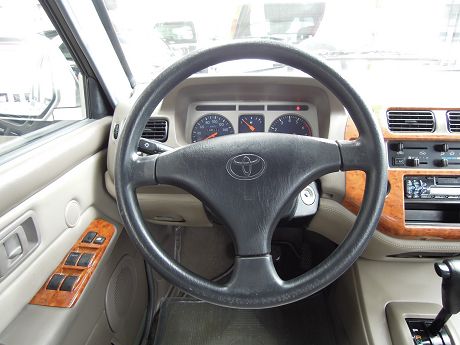 Toyota豐田 Zace(瑞獅)  照片4