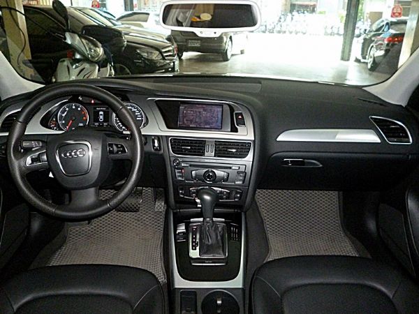 2009年 AUDI 奧迪 A4 1.8 照片4