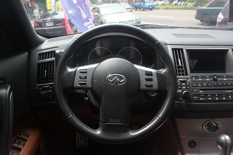 Infiniti 極致 FX35  照片3