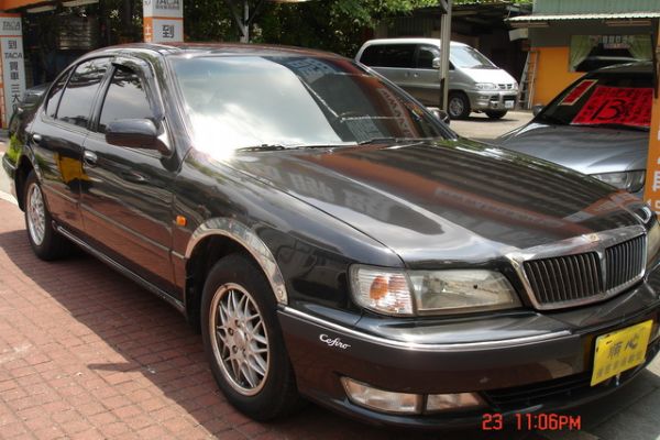 1999年 A32 CEFIRO  照片1