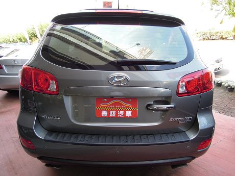 Hyundai 現代 Santa FE  照片10