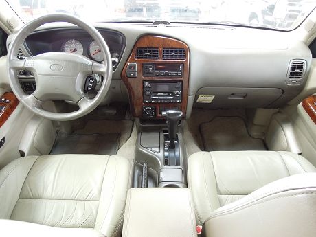 2000 Infiniti 極致 QX4 照片2