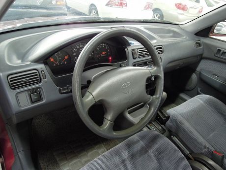 Toyota豐田 Tercel  照片3