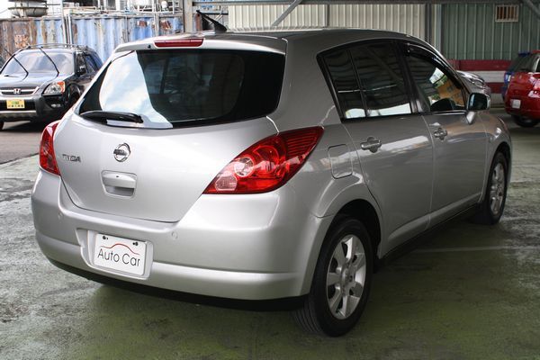2007年Nissan 日產 Tiida 照片8