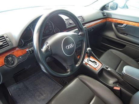 Audi 奧迪 A4 1.8T  照片3