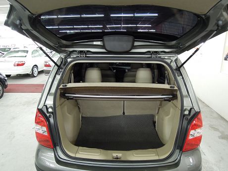 Nissan 日產 Livina 照片9