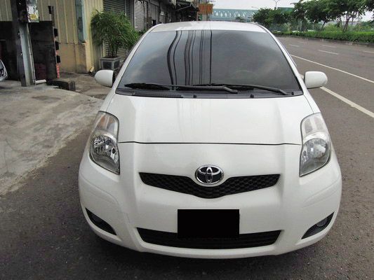 【高鐵汽車】2010 豐田 YARIS 照片3