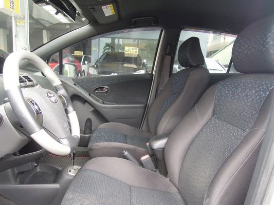 【高鐵汽車】2010 豐田 YARIS 照片6