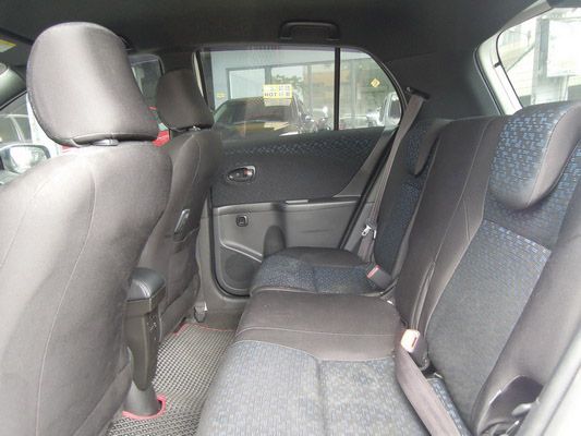 【高鐵汽車】2010 豐田 YARIS 照片7