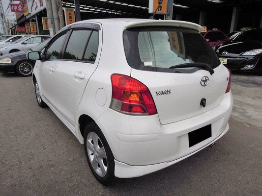 【高鐵汽車】2010 豐田 YARIS 照片9