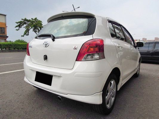 【高鐵汽車】2010 豐田 YARIS 照片10