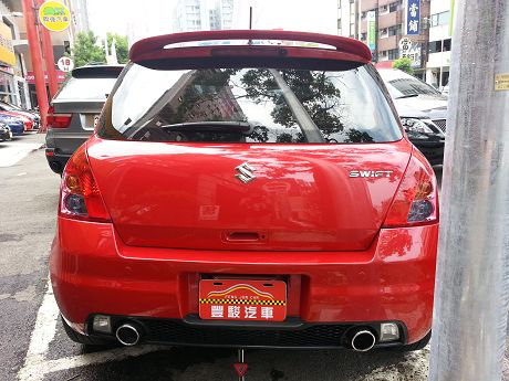 Suzuki 鈴木 Swift  照片10