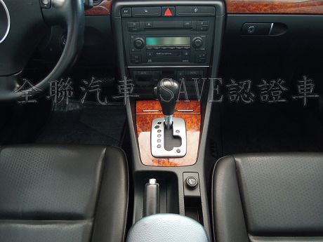 Audi 奧迪 A4 1.8T 照片7