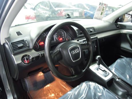 Audi 奧迪 A4 1.8T  照片3
