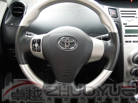 2010 豐田 Yaris 全額貸款 照片5