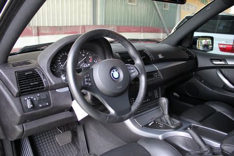BMW 寶馬 X5 3.0 銀 照片4