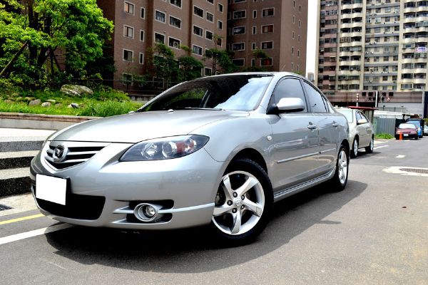 2007年 MAZDA3 2.0S 照片1