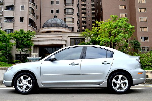 2007年 MAZDA3 2.0S 照片4