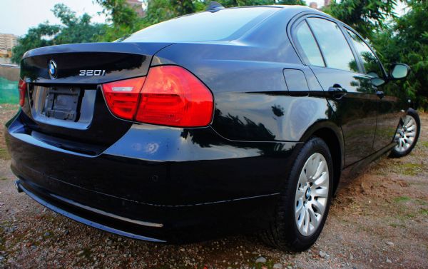 09年 BMW 320I  照片2