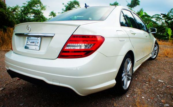 2012年 BENZ C250  照片2