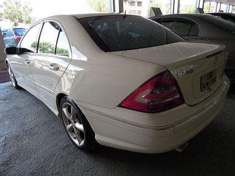 2005 賓士  C 230k 照片10