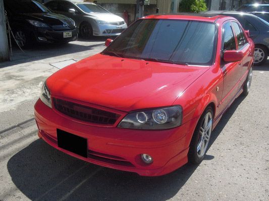 2003福特 TIERRA RS 照片1