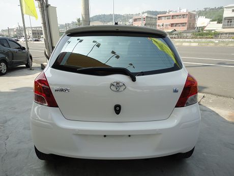 Toyota豐田 Yaris 照片10